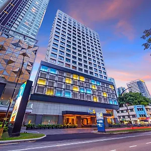 3* Hotel Fives Centre