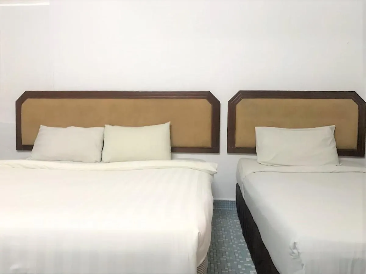 جوهر بهرو Oyo 90465 Pelangi Baru Hotel